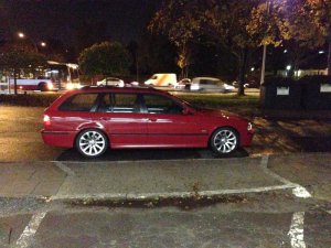 525d Touring Edition Sport Imola-Rot II Styling 37 - 5er BMW - E39