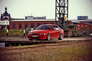 oem-works Limousine Projekt "Die rote Zora" - 5er BMW - E39