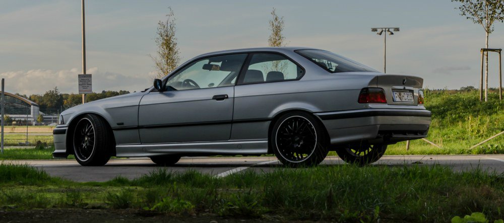 Bmw 320i StanceWorks red silver - 3er BMW - E36