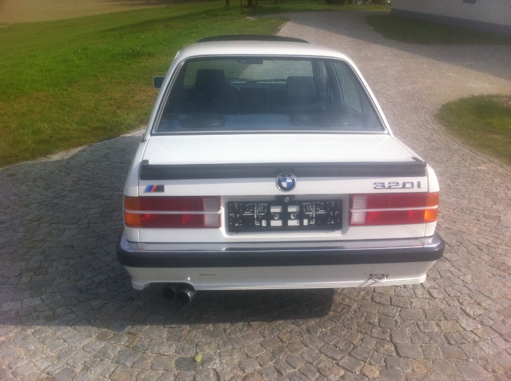 BMW E30 320i 4-Trer - 3er BMW - E30