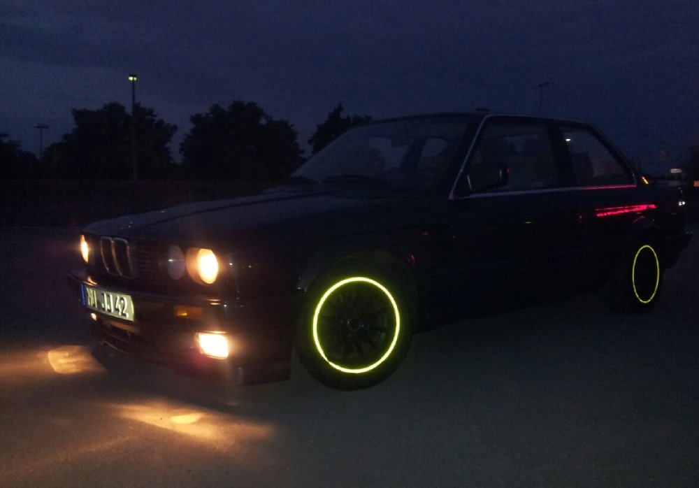 E30, 320i, diamantschwarzmetallic Bj. '88 - 3er BMW - E30