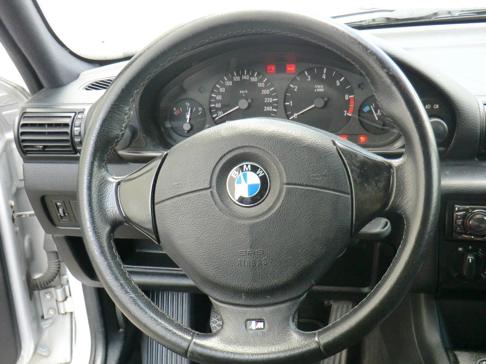 the short 316i - 3er BMW - E36