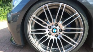 E90 325i M-Performance - 3er BMW - E90 / E91 / E92 / E93