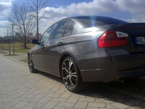 E90, 320i Limousine - 3er BMW - E90 / E91 / E92 / E93