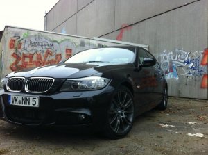 BMW  Felge in 8x18 ET 25 mit Dunlop sp9000 Reifen in 255/40/18 montiert vorn Hier auf einem 3er BMW E90 325d (Limousine) Details zum Fahrzeug / Besitzer