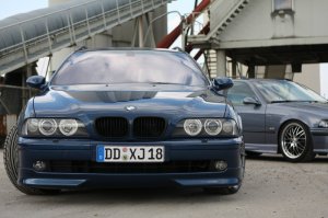 Topasblau 540 Handschalter - 5er BMW - E39 Topasblau 540 Handschalter - 5er BMW - E39