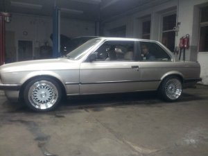 BMW 540i E39: V8, Handschalter, Neuwagen - AUTO BILD