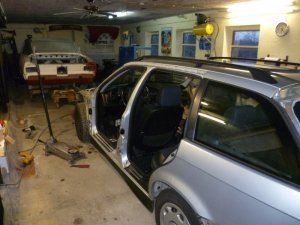 BMW 320 Exclusive Edition Obsidianschwarz met. - 3er BMW - E36 BMW 320 Exclusive Edition Obsidianschwarz met. - 3er BMW - E36