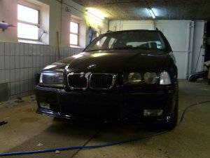 BMW 320 Exclusive Edition Obsidianschwarz met. - 3er BMW - E36 BMW 320 Exclusive Edition Obsidianschwarz met. - 3er BMW - E36
