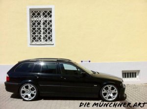 *330i: Die Münchner Art * - 3er BMW - E46 *330i: Die Münchner Art * - 3er BMW - E46
