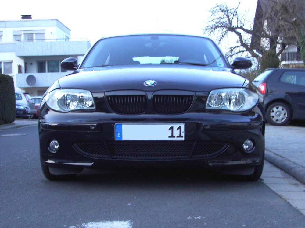 118d schwarz II - 1er BMW - E81 / E82 / E87 / E88