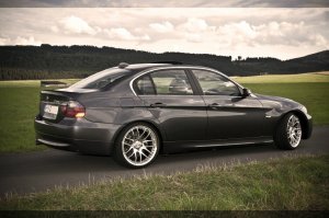 3L Heizölferrari - 3er BMW - E90 / E91 / E92 / E93 3L Heizölferrari - 3er BMW - E90 / E91 / E92 / E93