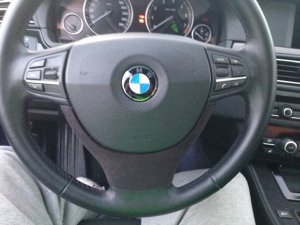 528i - Alcantara-///M-Performance - 5er BMW - F10 / F11 / F07