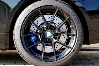 BMW M Performance Y-Speiche Styling 763M Felge in 10x19 ET 40 mit Michelin Pilot Super Sport Reifen in 275/35/19 montiert hinten Hier auf einem 4er BMW F82 M4 (Coupe) Details zum Fahrzeug / Besitzer