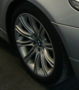 BMW M135 Felge in 8x18 ET 20 mit Pirelli PZero Reifen in 245/40/18 montiert vorn Hier auf einem 5er BMW E61 530d (Touring) Details zum Fahrzeug / Besitzer