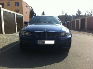 E90, 325i Limousine - 3er BMW - E90 / E91 / E92 / E93 E90, 325i Limousine - 3er BMW - E90 / E91 / E92 / E93
