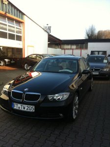 BMW 320i Endlich mit Schwarzen Nieren!! - 3er BMW - E90 / E91 / E92 / E93