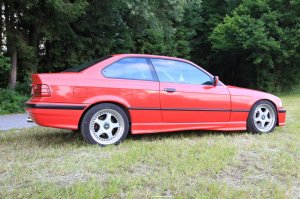 E36 318 is Coupe - 3er BMW - E36