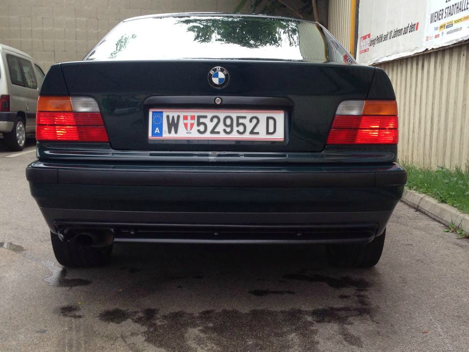 320i Limo Dunkelgrn - 3er BMW - E36
