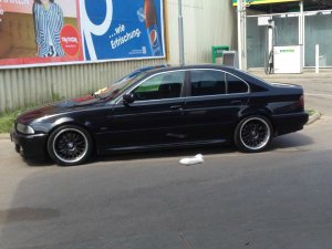 Limo-Saphirschwarz *Alcantara* - 5er BMW - E39