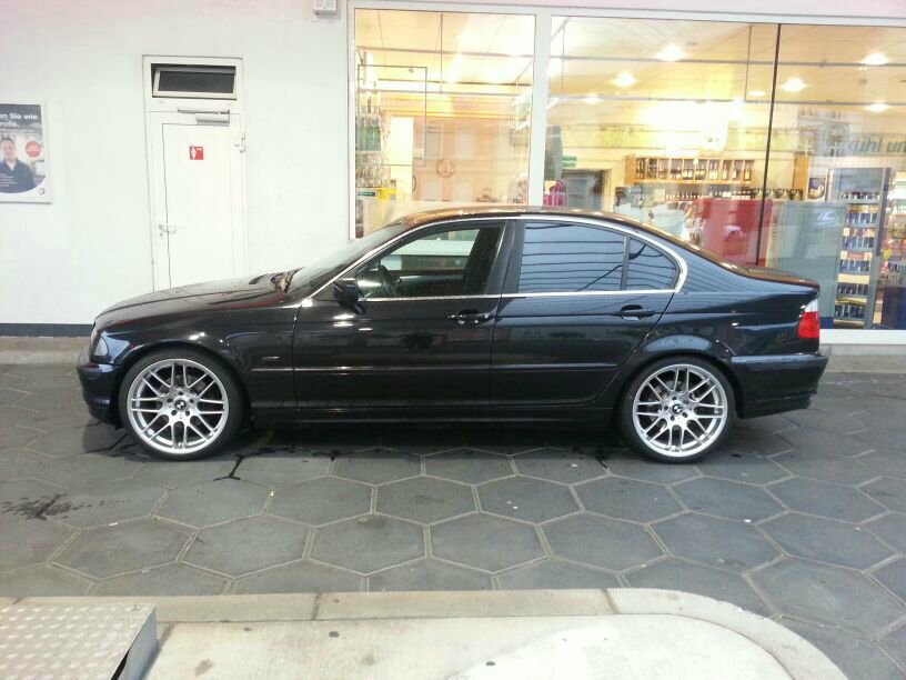 346L Le Mans Blau - 3er BMW - E46