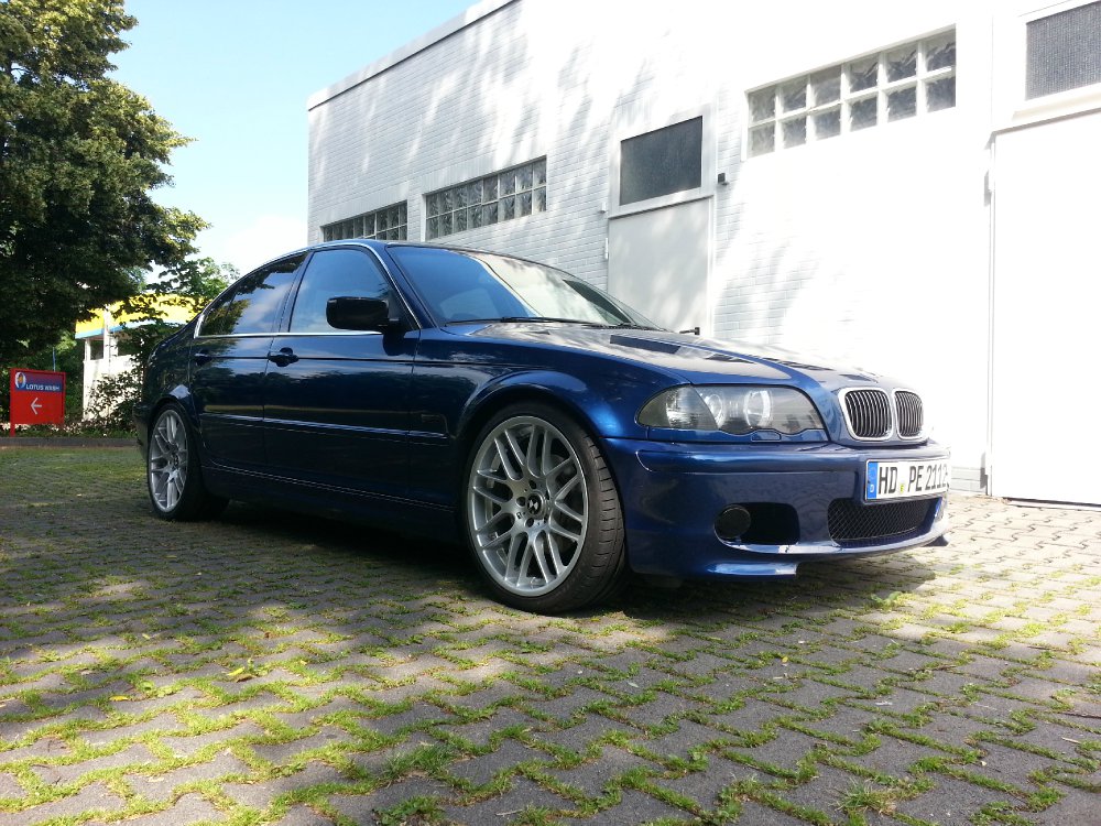 346L Le Mans Blau - 3er BMW - E46