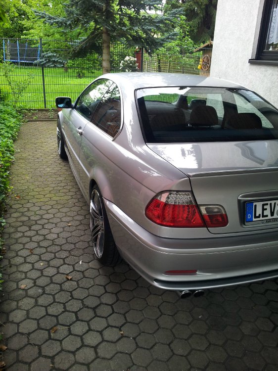 Dezentes 330 Coupe - 3er BMW - E46