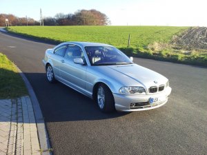 Dezentes 330 Coupe - 3er BMW - E46