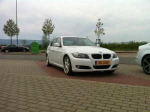 White Pearl E90 320i - 3er BMW - E90 / E91 / E92 / E93