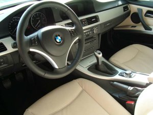 White Pearl E90 320i - 3er BMW - E90 / E91 / E92 / E93