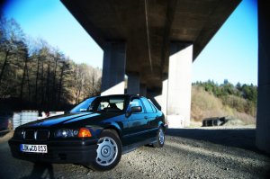 Paddys anfang der Green Limo - 3er BMW - E36