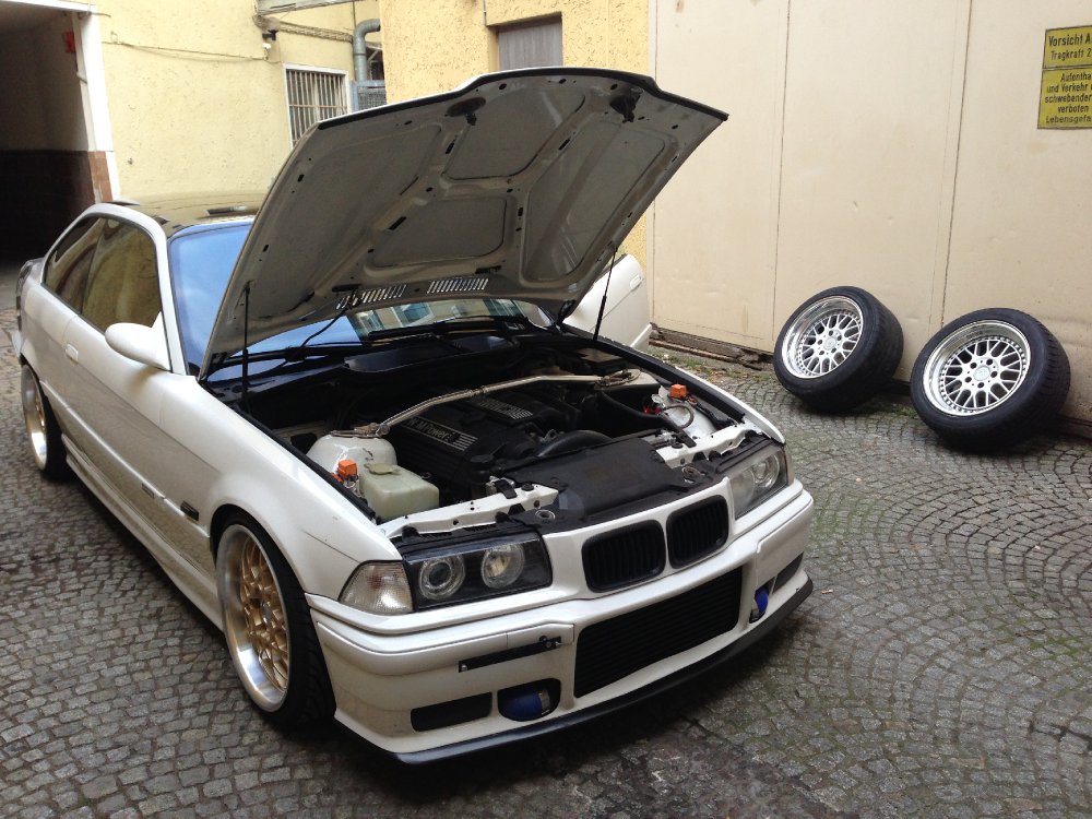 E36 M3 mit neuen Bildern - 3er BMW - E36