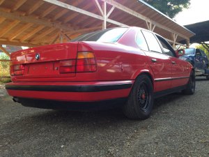 E34 Brilliantrot - Mille Miglia - 5er BMW - E34