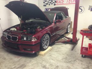 E36, 320i Cabrio - 3er BMW - E36 E36, 320i Cabrio - 3er BMW - E36