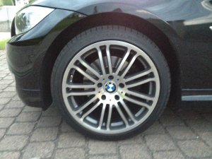 Modul MD1 Felge in 8.5x18 ET 35 mit Fulda TL Sportcontrol XL Reifen in 225/40/18 montiert hinten Hier auf einem 3er BMW E91 318d (Touring) Details zum Fahrzeug / Besitzer