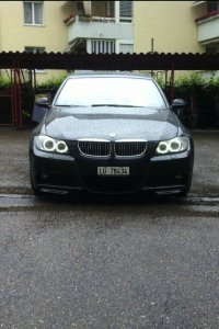 BMW 325i e90 - 3er BMW - E90 / E91 / E92 / E93 BMW 325i e90 - 3er BMW - E90 / E91 / E92 / E93