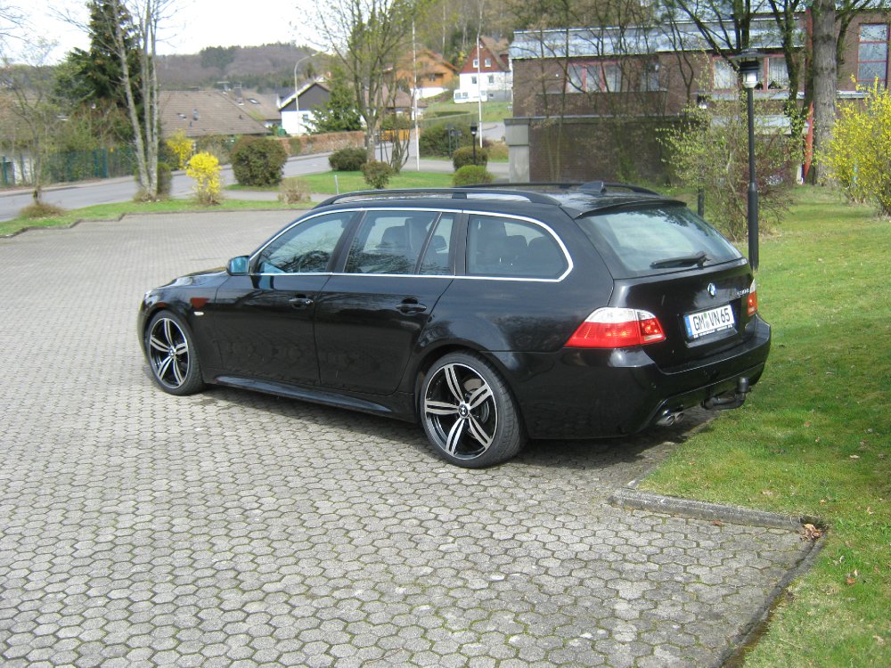 530 D Touring Black "M" - 5er BMW - E60 / E61