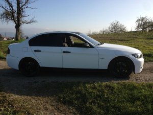 e90, 320d matt - 3er BMW - E90 / E91 / E92 / E93 e90, 320d matt - 3er BMW - E90 / E91 / E92 / E93