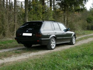 E30 318i Touring Diamantschwarz - 3er BMW - E30