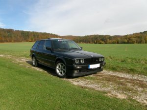 E30 318i Touring Diamantschwarz - 3er BMW - E30