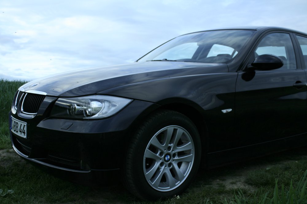 320i Black-saphire - Dezent schick! - 3er BMW - E90 / E91 / E92 / E93