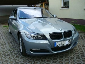 E90 320dA FACELIFT - 3er BMW - E90 / E91 / E92 / E93 E90 320dA FACELIFT - 3er BMW - E90 / E91 / E92 / E93