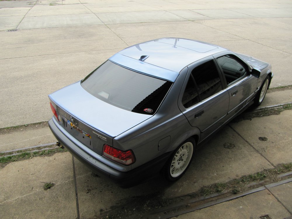 E36 Limousine - 3er BMW - E36