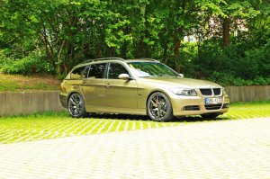 Fam.Auto 330xi - 3er BMW - E90 / E91 / E92 / E93