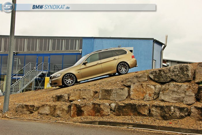 Fam.Auto 330xi - 3er BMW - E90 / E91 / E92 / E93
