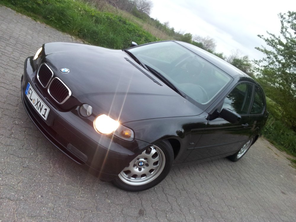 E46 Compact Black Venom - 3er BMW - E46