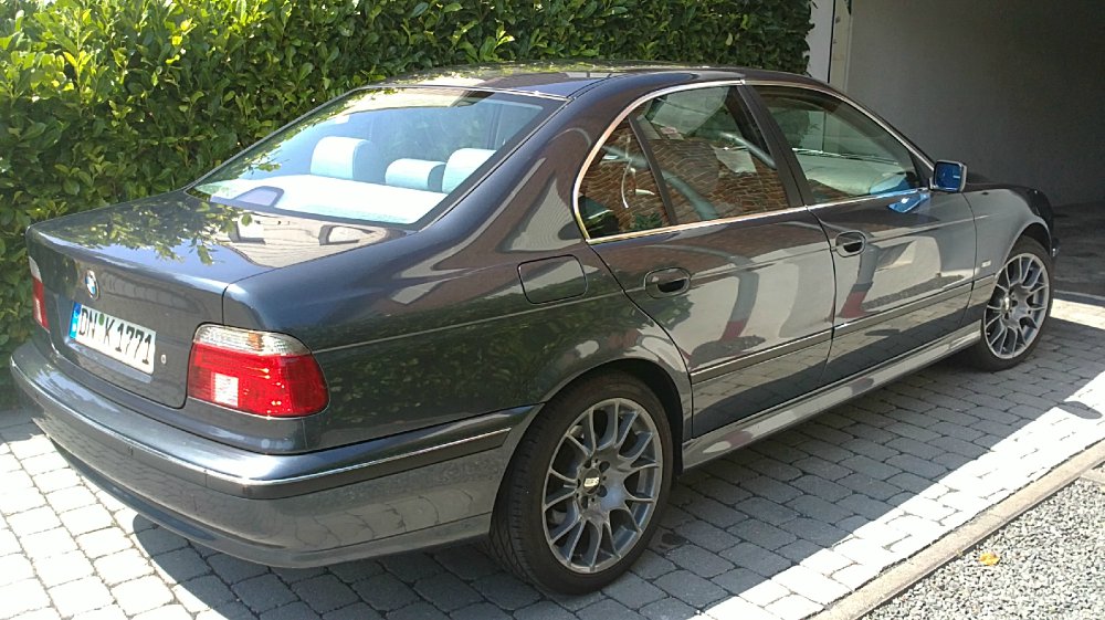 E39 528i Limousine "Fjordgrau" - 5er BMW - E39