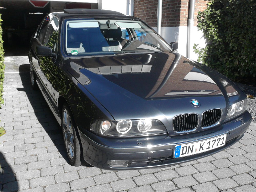 E39 528i Limousine "Fjordgrau" - 5er BMW - E39