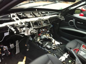 E90 VFL->LCI,Leder,Xenon,M-Paket,Komfortzugang - 3er BMW - E90 / E91 / E92 / E93