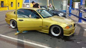 328i Austin gelb met. - 3er BMW - E36